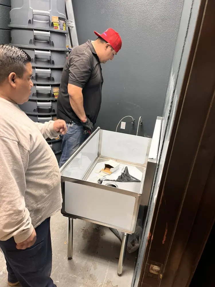 Commercial plumbing and sink installation in Round View